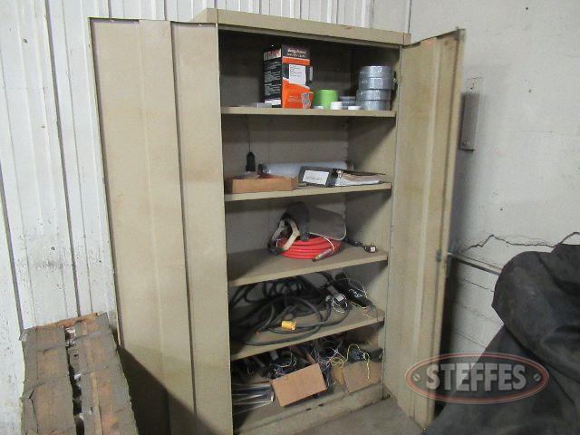 Metal cabinet 